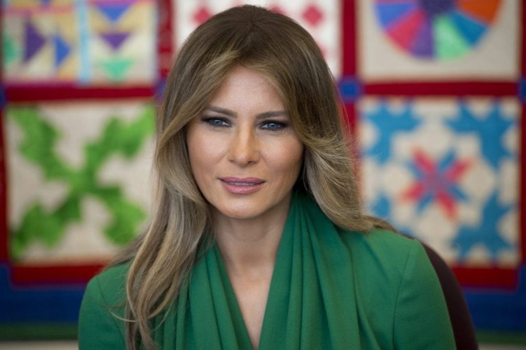 Who is Melania friends with?